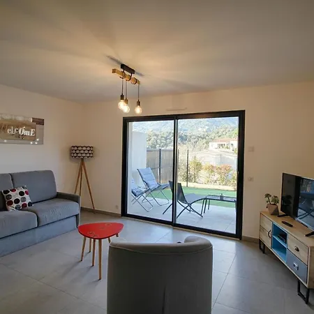 Apartment A Nepita Rez De Jardin
